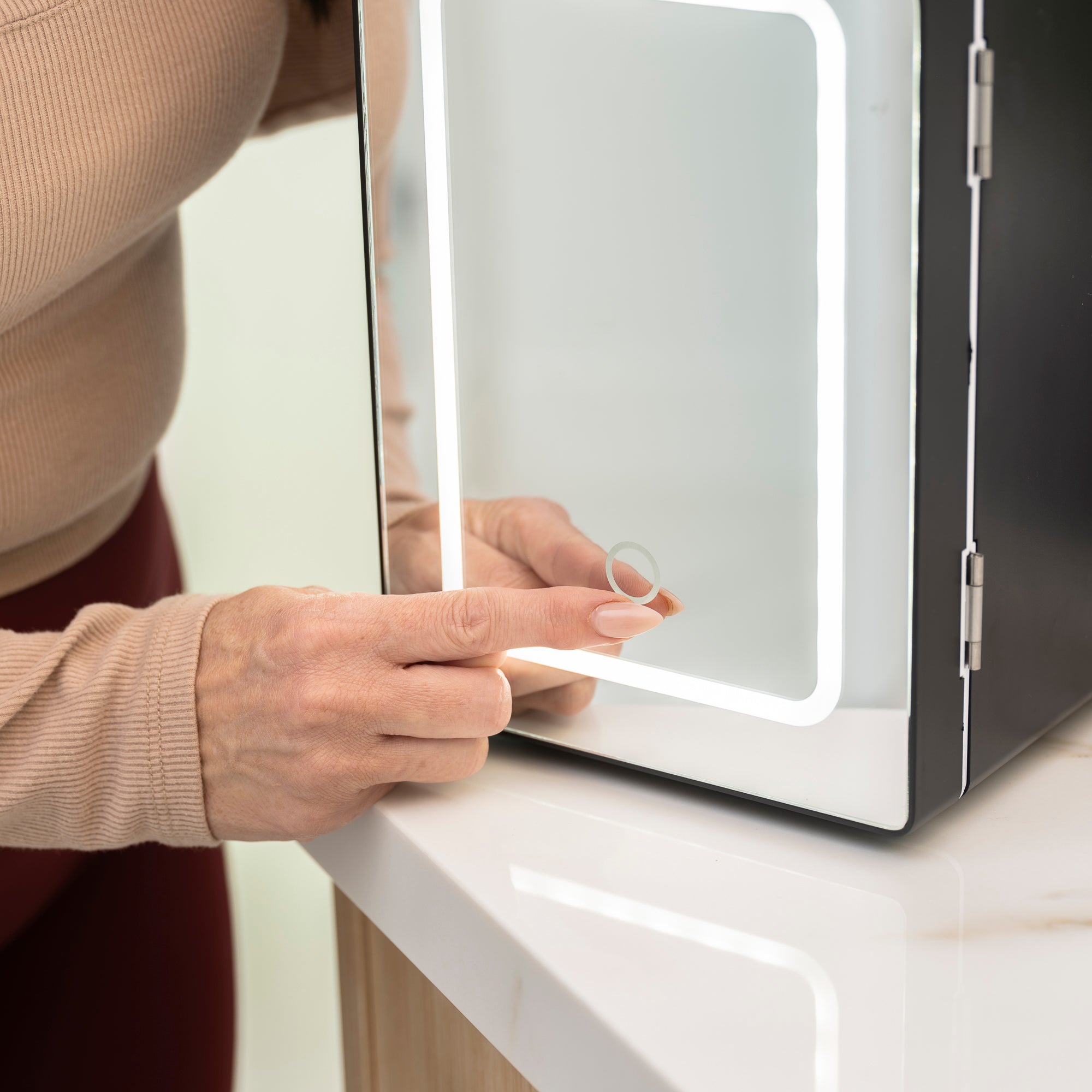 Antarctic Star Compact 4L Mini Fridge with LED Mirror