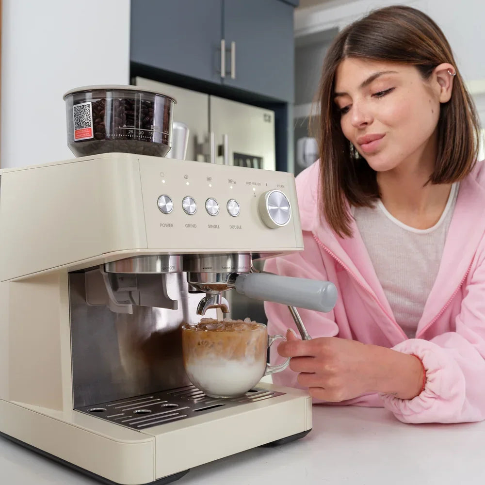 Gifts for Coffee Lovers: Match the Gift to How They Brew