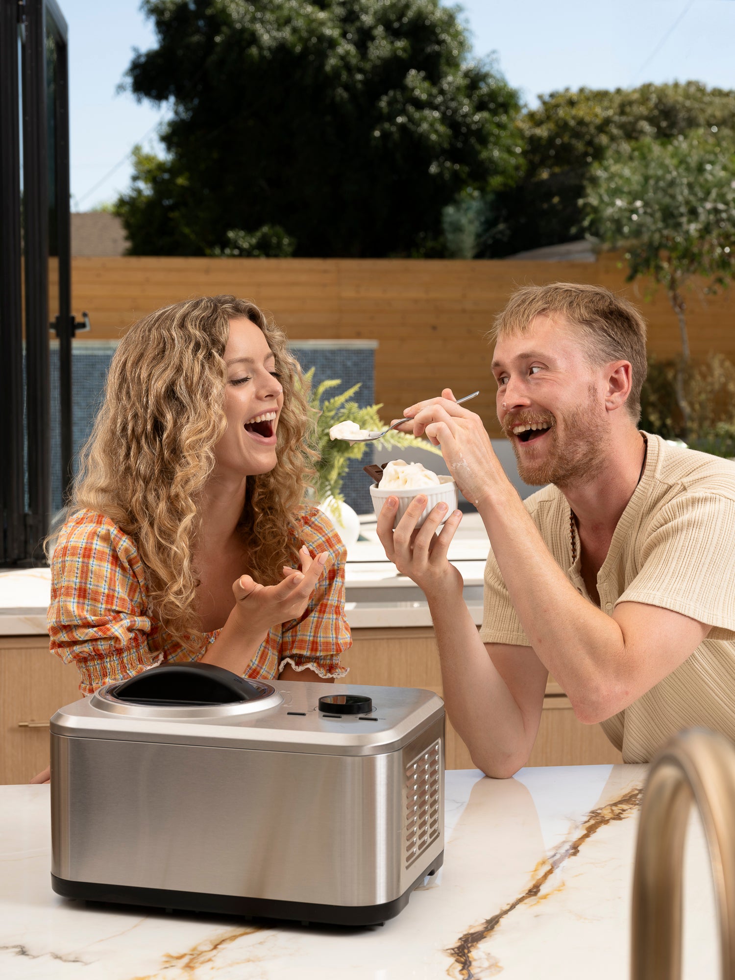 Kismile 1.5L Ice Cream/Yogurt Maker