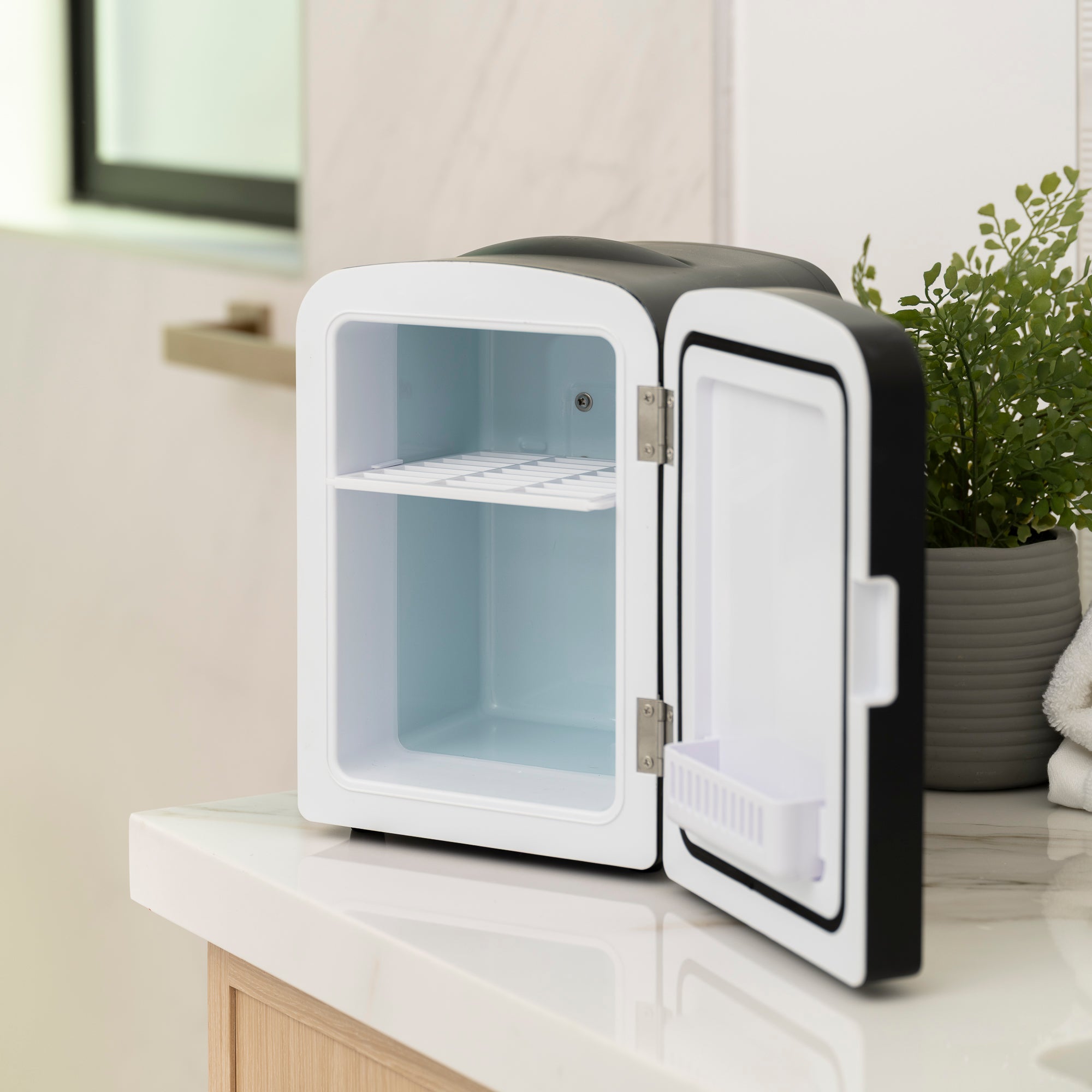 Antarctic Star Compact 4L Mini Fridge with LED Mirror
