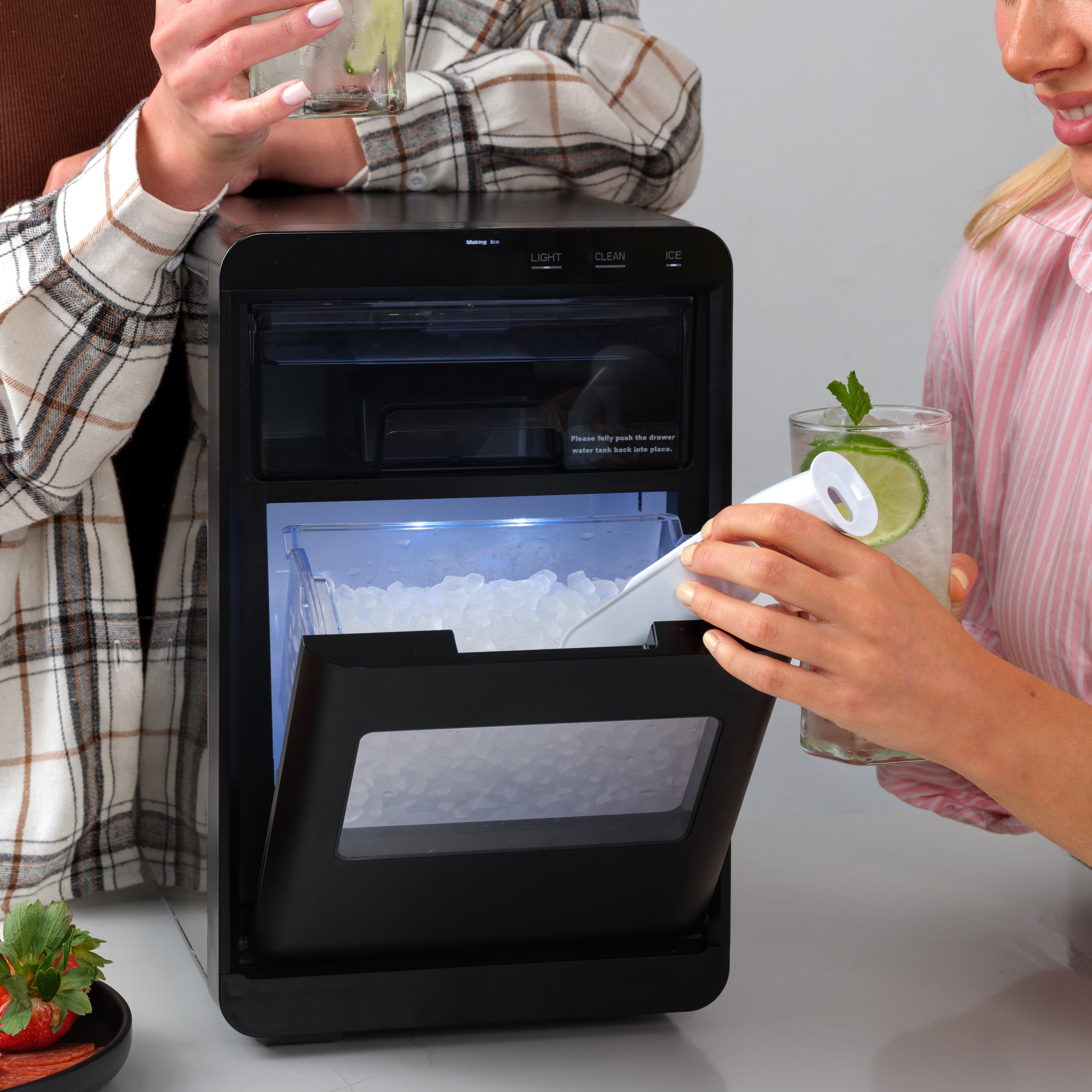 Kismile Countertop Nugget Ice Maker