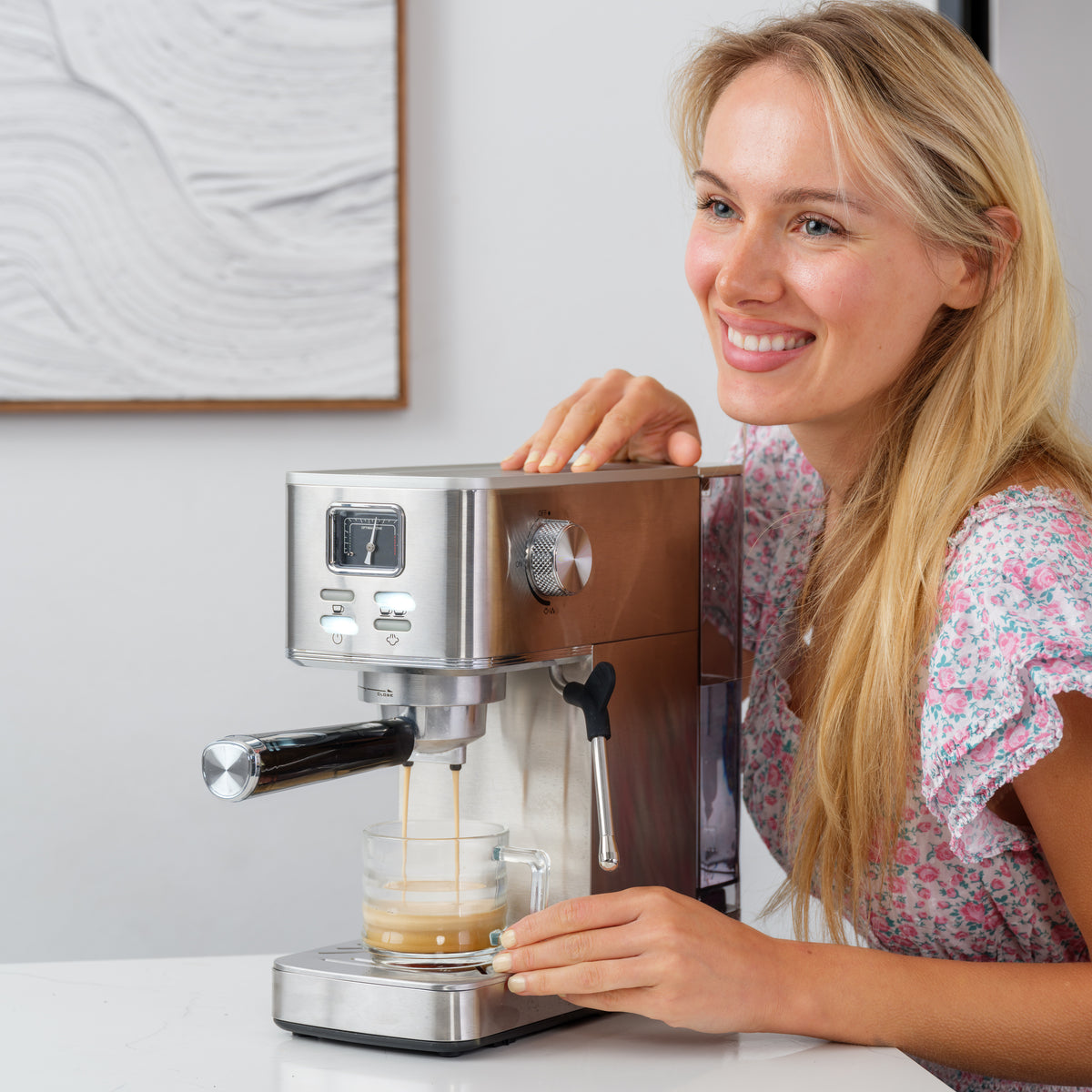 Delivers professional café performance